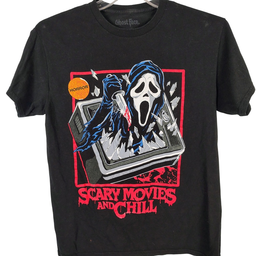 Ghost Face Scary Movies and Chill Black Graphic T-Shirt Mens Med Scream Horror